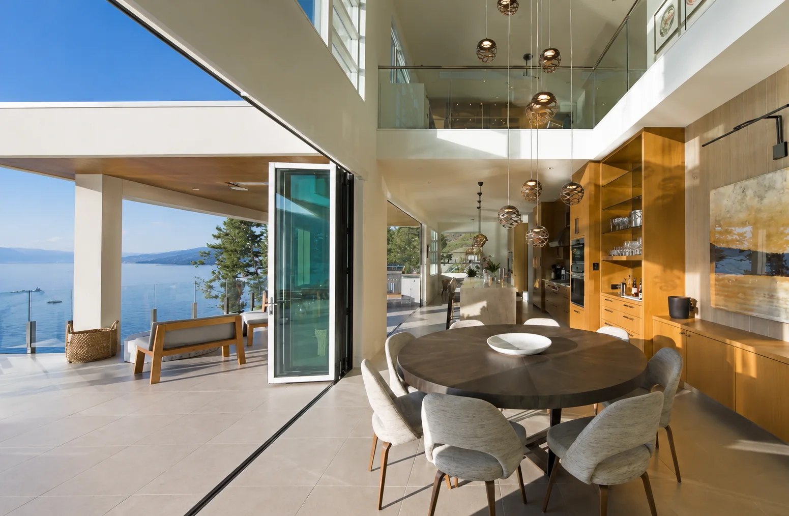 Folding Sliding Doors product presentation